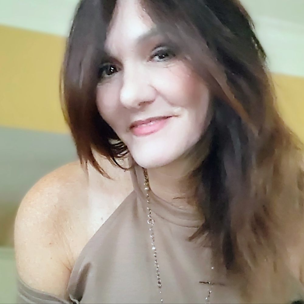Meet your Posher, Karen